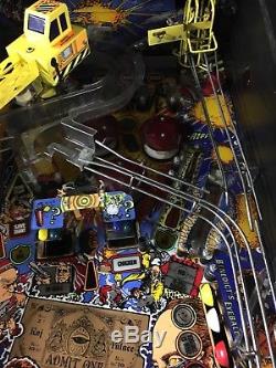 La Dernière Machine De Pinball D'arcade De Héros D'action De Données Ne Fonctionne Pas