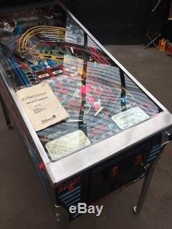 Machine À Flipper Rare Williams Rollergames Des Années 1990