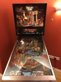 Machine De Flipper Twilight Zone Par Bally