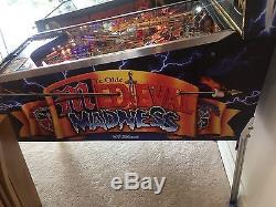 Machine De Pinball De Madness 1997 Médiévale