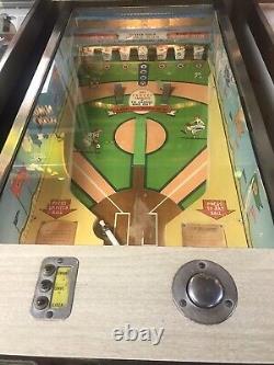 Machine à pinball thème baseball - Un jeu très addictif