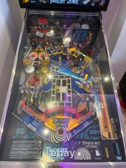 Machine à sous Twilight Zone de qualité collectionneur, entièrement restaurée