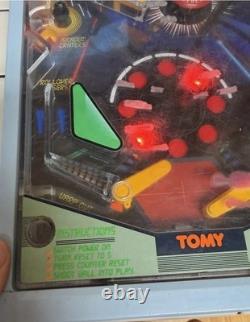 Machine de flipper de table Vintage TOMY ASTRO SHOOTER 1983 complète et fonctionnelle