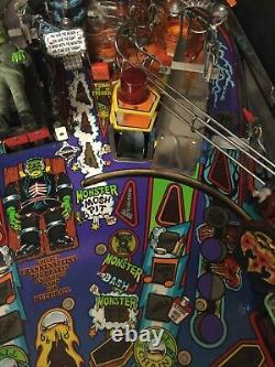 Monster Bash Bally Williams Flipper Machine