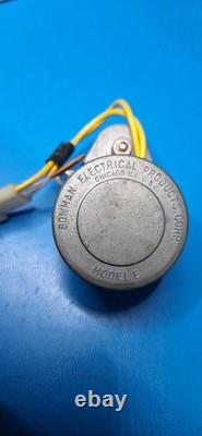 Moteur de flipper Bowman Model E 24V 60Hz 3W 11 RPM CCW