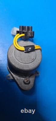 Moteur de flipper Bowman Model E 24V 60Hz 3W 11 RPM CCW