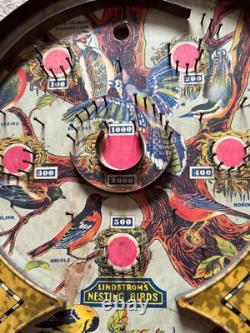 Rare Vintage des années 1930 Lindstrom's Nids d'Oiseaux Affichage Mural Bagatelle Flipper