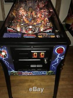 Remake De Folie Médiévale Williams Le Pinball Machine