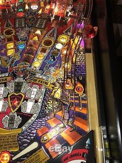 Remake De Folie Médiévale Williams Le Pinball Machine