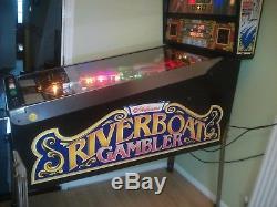 Riverboat Gambler Pinball Machine Par Williams (1990)