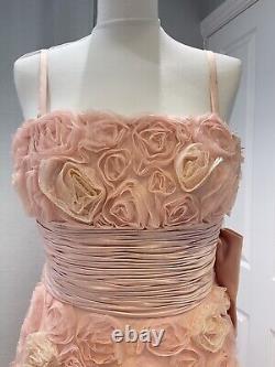 Robe fleurie rose clair en taille 6/8 (Prix de vente conseillé - 650 £)