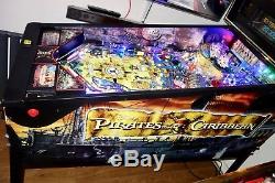 Stern 2006 Pirates Des Caraïbes Arcade Pinball Machine Color DMD / Leds