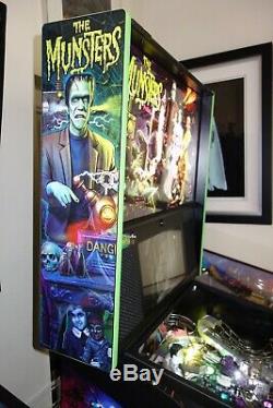 Stern 2019 Le Munsters Pro Arcade Flipper Excellent État