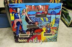 Stern Dracula Pinball Machine Dos Verre