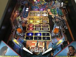 Stern Pinball Arcade Machine 24, Entièrement De Travail, Condition Beau