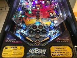 Stern Star Trek Pinball Arcade Machine, Entièrement De Travail, Bel Exemple