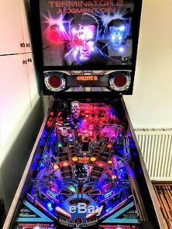 Terminator 2 Pinball Machine De William