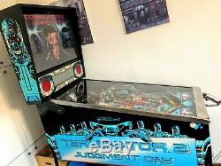 Terminator 2 Pinball Machine De William