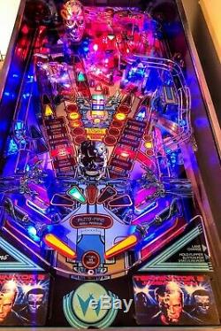 Terminator 2 Pinball Machine De William