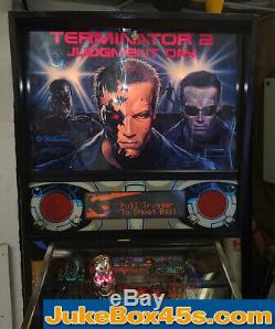 Terminator 2 T2 Arrêt Pinball Machine Jour Superbe Warrantied