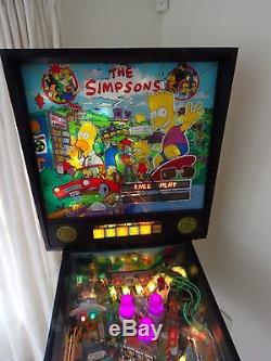 The Simpsons Pinball Machine Par Data East 1990