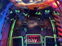 Viper Night Drivin Pinball Machine