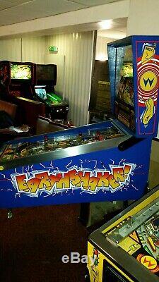 Williams Earthshaker Arcade Flipper Bon Fonctionnement