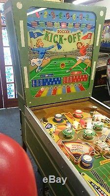 Williams Soccer Kick-off Pinball 1958